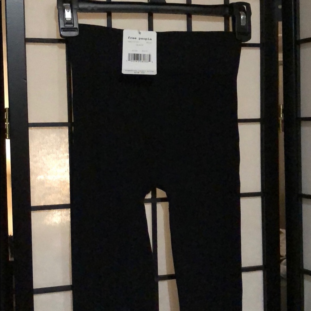 NWT Free People black leggings size XS/S - Picture 4 of 5